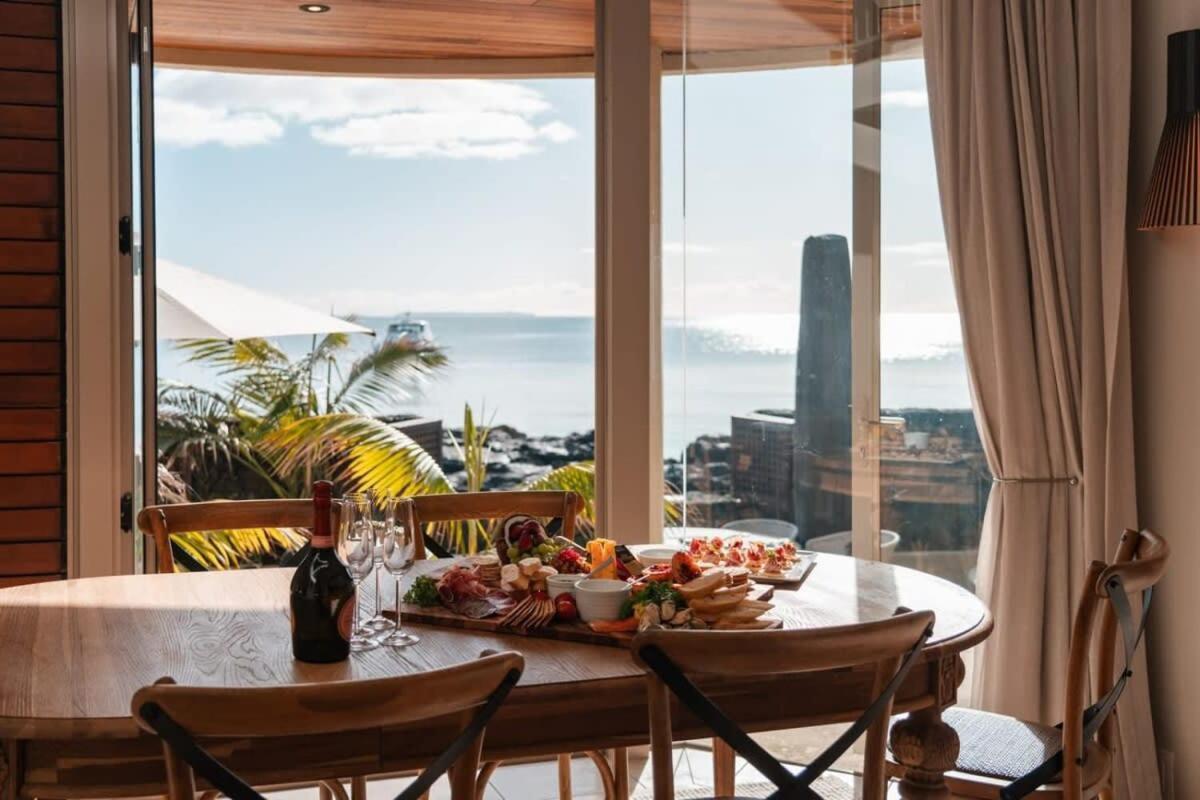 Takapuna Beachfront W Stunning Views Auckland Exteriör bild